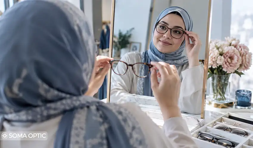 بهترین عینک برای صورت گرد